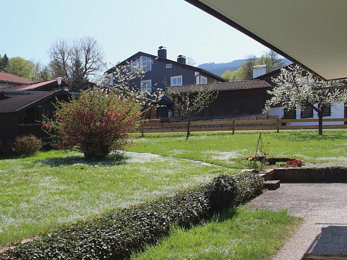 Gaestehaus Alpin-Ab 1. Mai Chiemgau-Karten Betrieb Hotel Bergen  Exterior photo